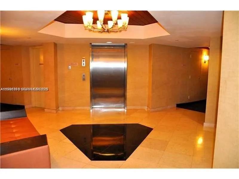 3300 NE 191st St # 518, Aventura FL 33180