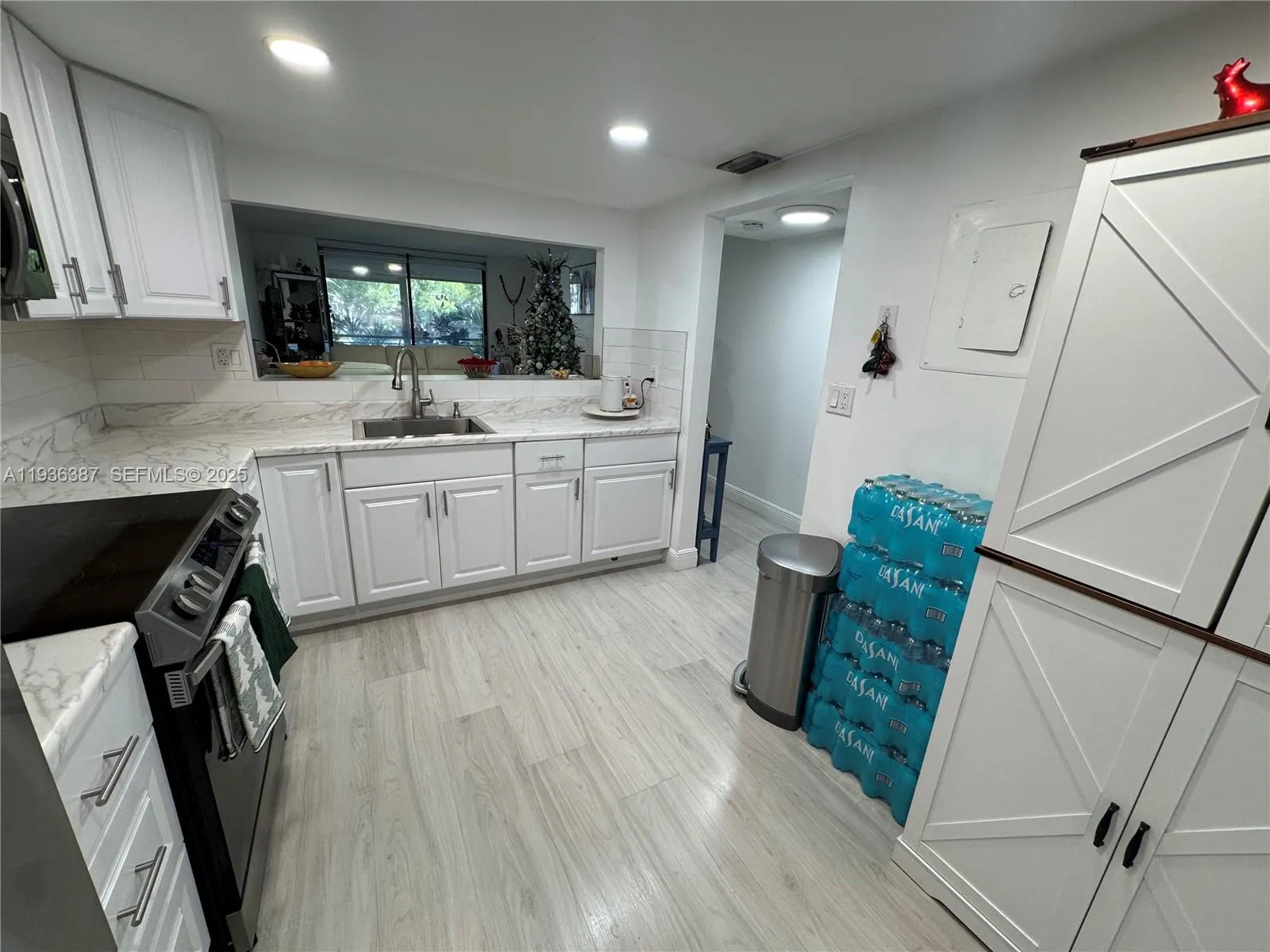 900 Colony Point Cir # 218, Pembroke Pines FL 33026