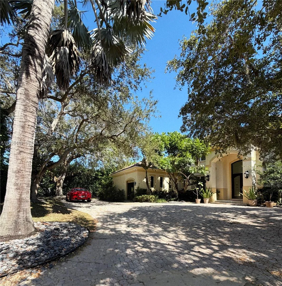 7 bedroom 7 bath for sale at 673 Destacada Ave, Coral Gables FL 33156