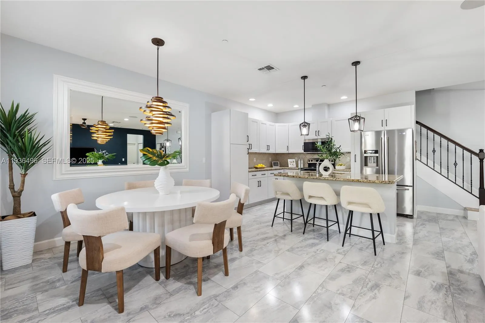 3 bedroom 3 bath Residential for sale at 4184 Cascada Cir, Cooper City FL 33024