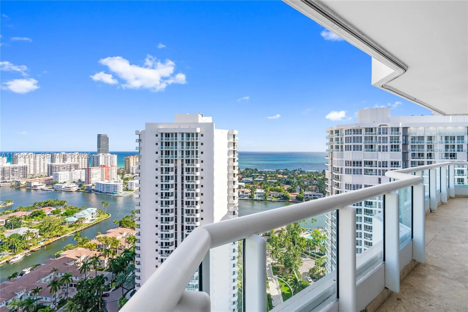 21205 Yacht Club Dr # 3001, Aventura FL 33180