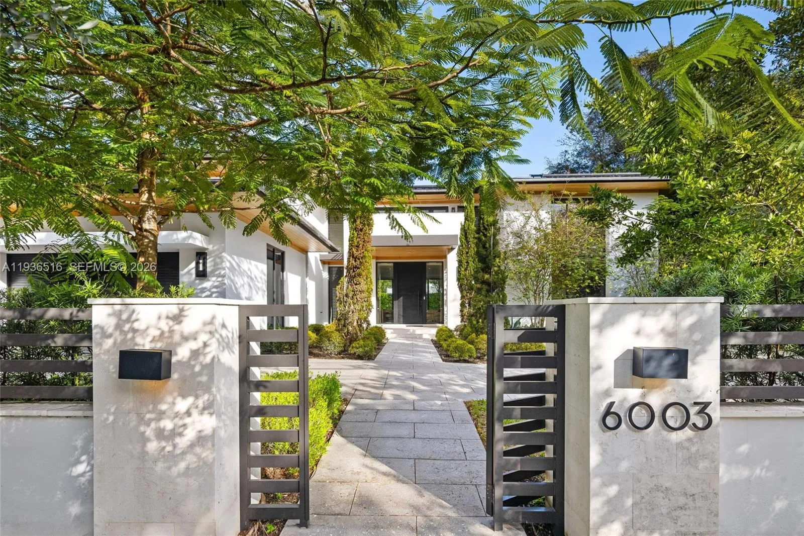 6003 SW 80th St, South Miami FL 33143