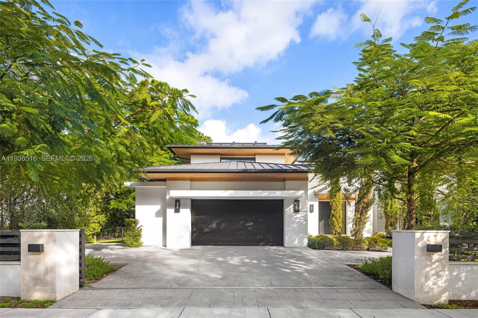 6003 SW 80th St, South Miami FL 33143