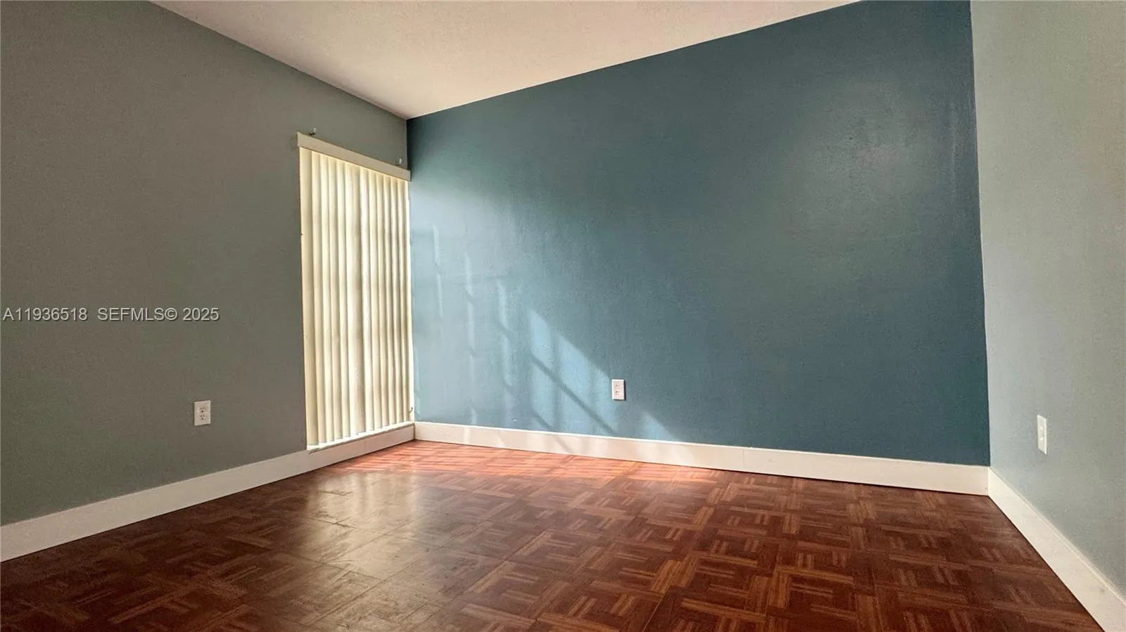 250 N Banana River Dr. # F15, Merritt Island FL 32952