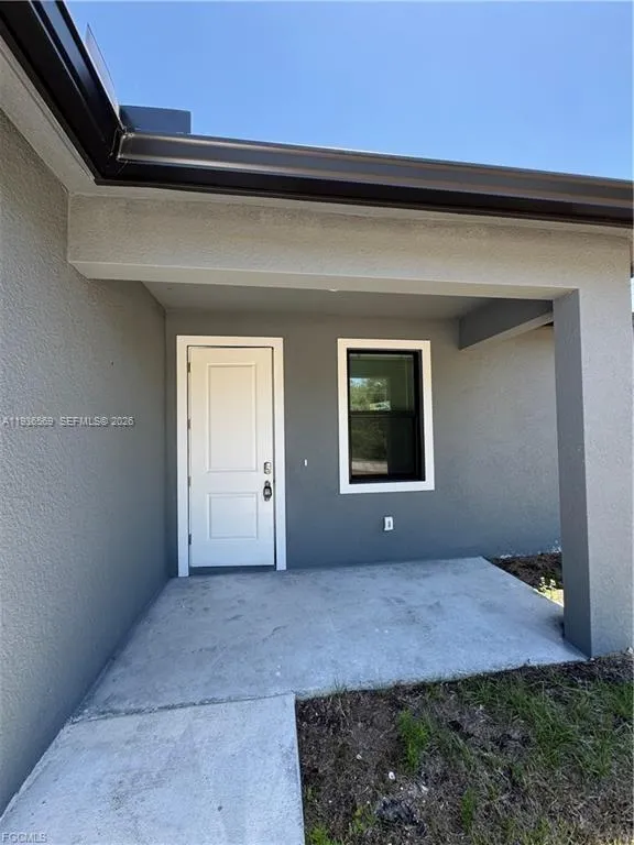 6018 ACORN CIR, La Belle FL 33935