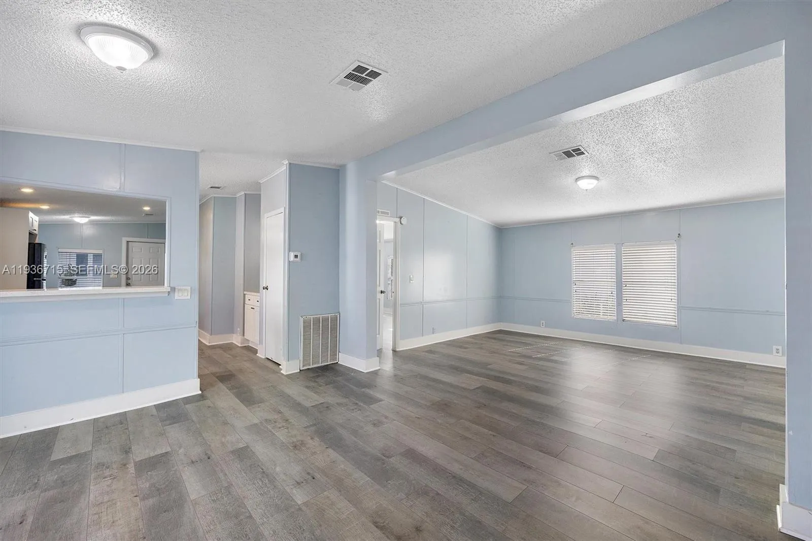 3 bedroom 2 bath for sale at 19800 SW 180th Ave Lot 222, Miami FL 33187