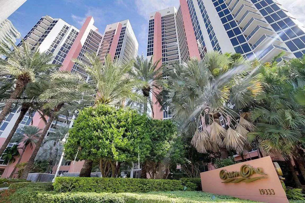19333 Collins Ave # 1109, Sunny Isles Beach FL 33160