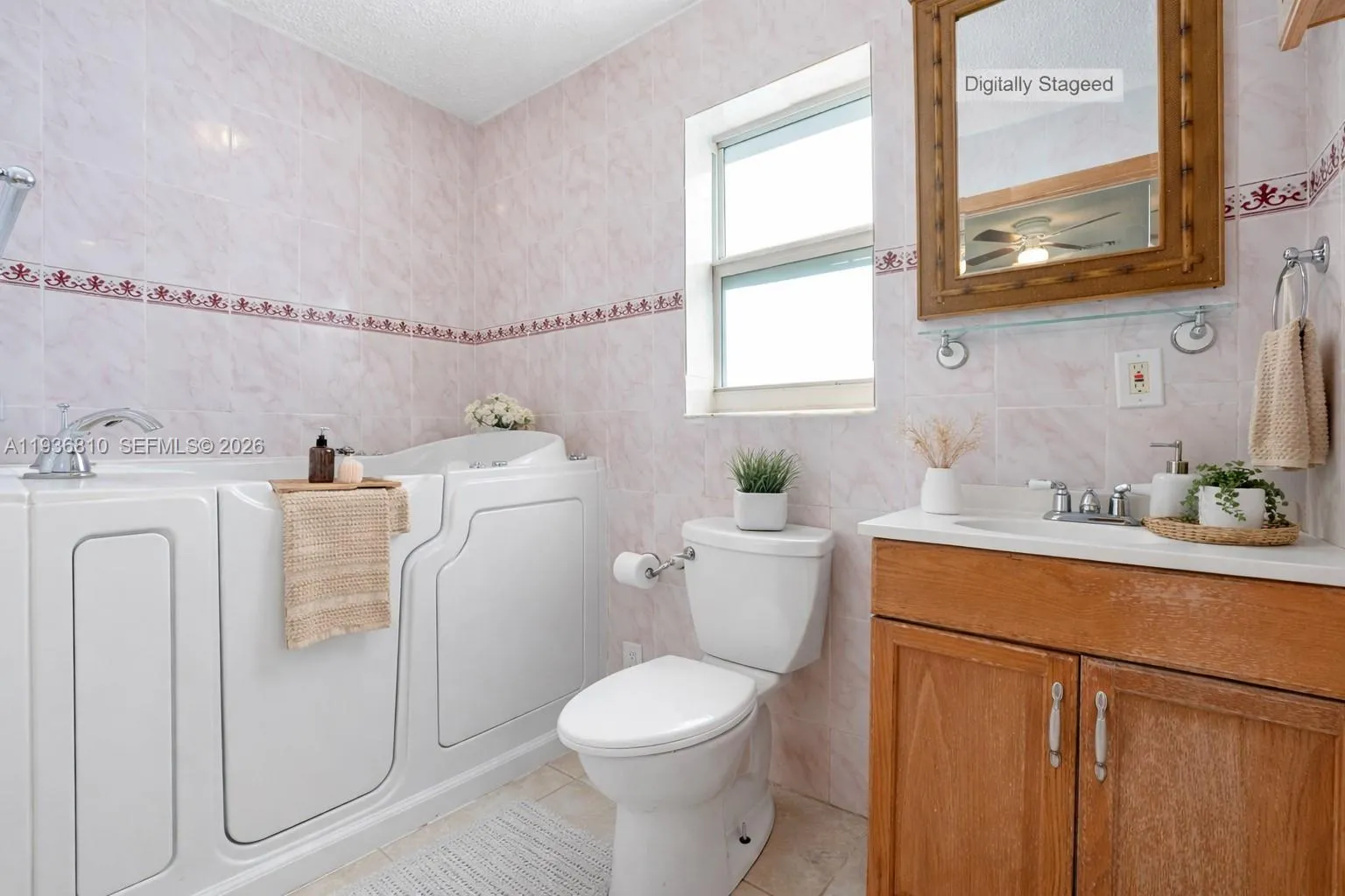 3 bedroom 2 bath Residential for sale at 5010 NW 51st St, Tamarac FL 33319