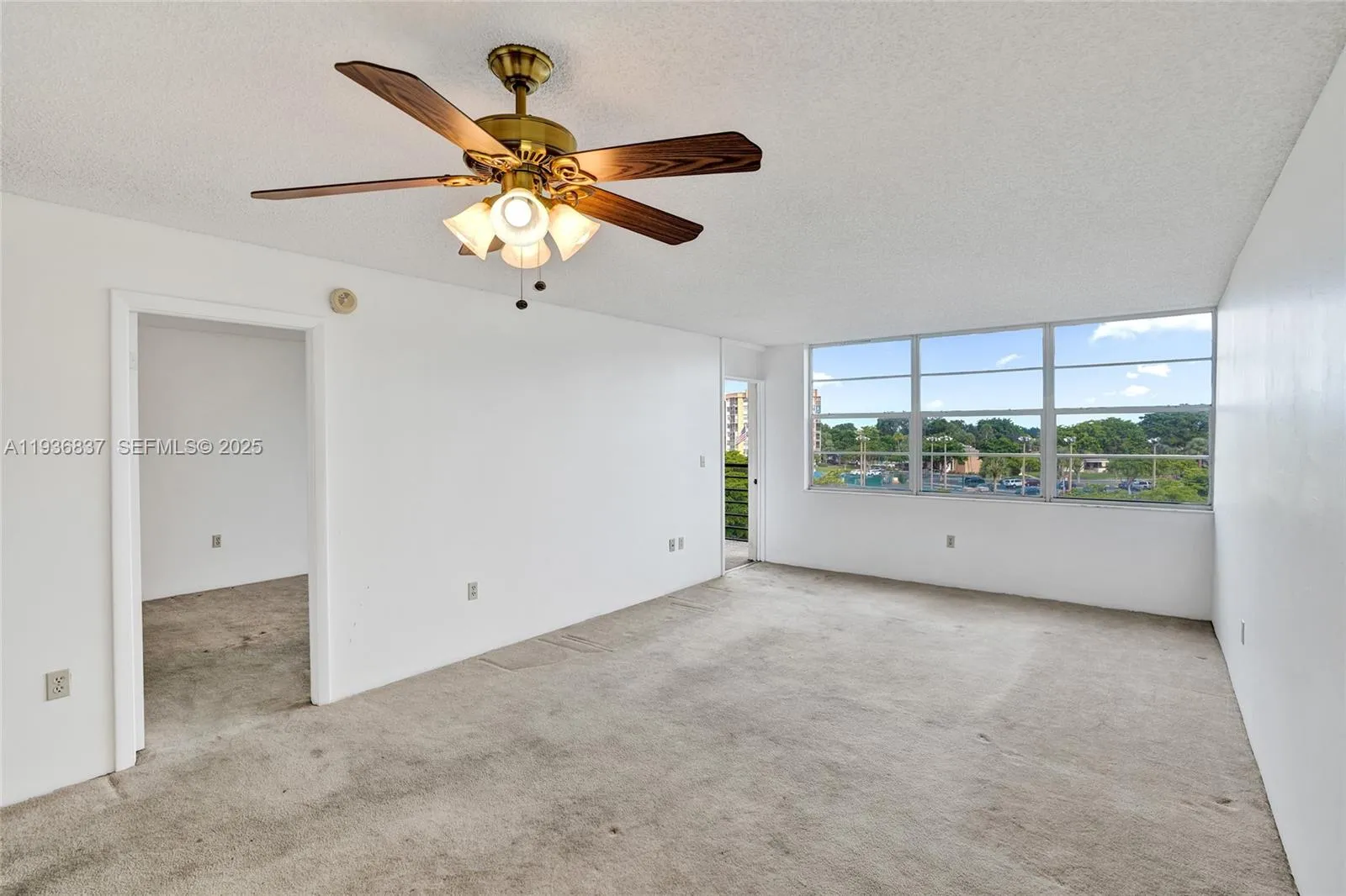 1200 Saint Charles Pl # 413, Pembroke Pines FL 33026
