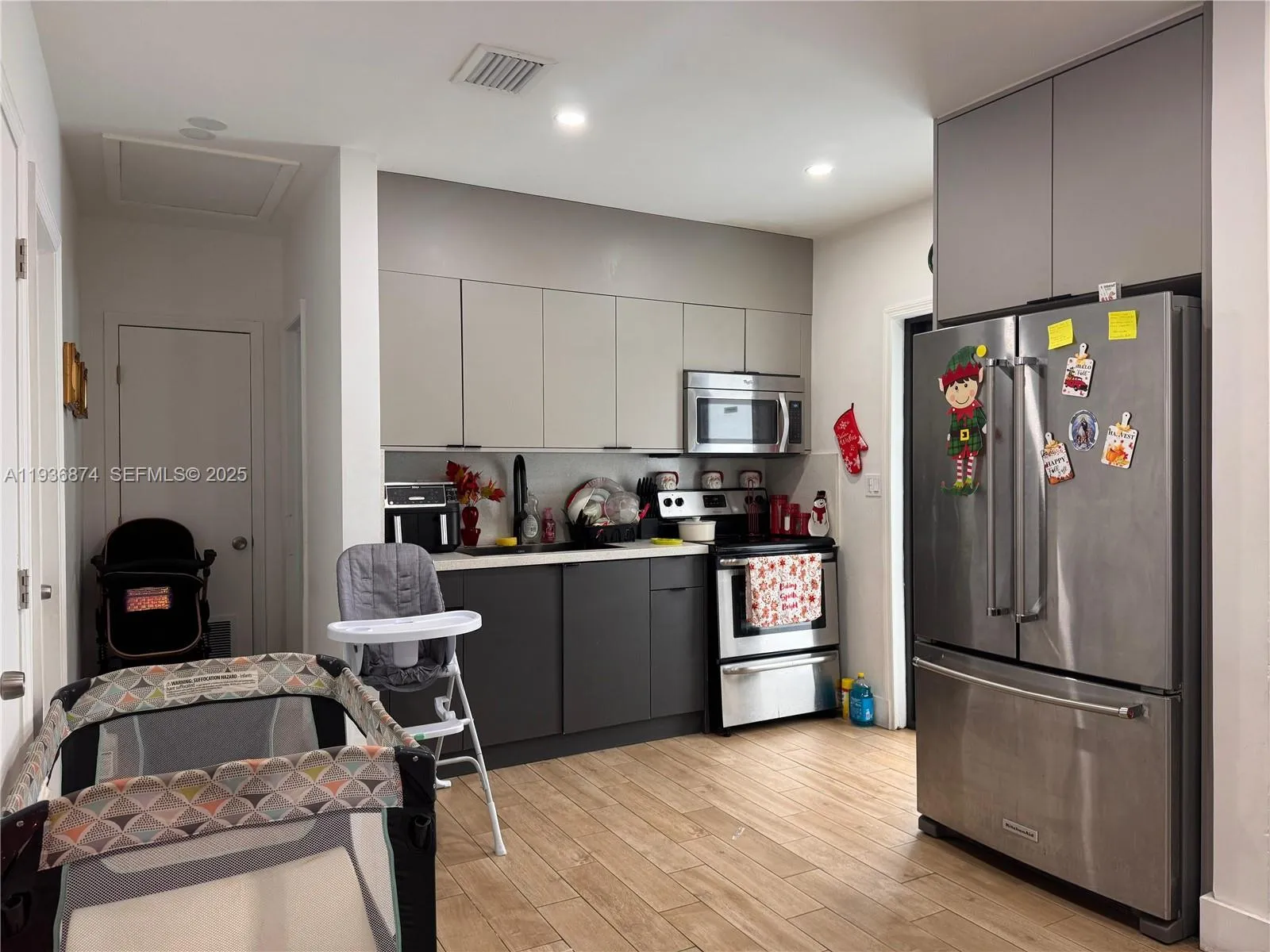 2775 SW 6th St, Miami FL 33135