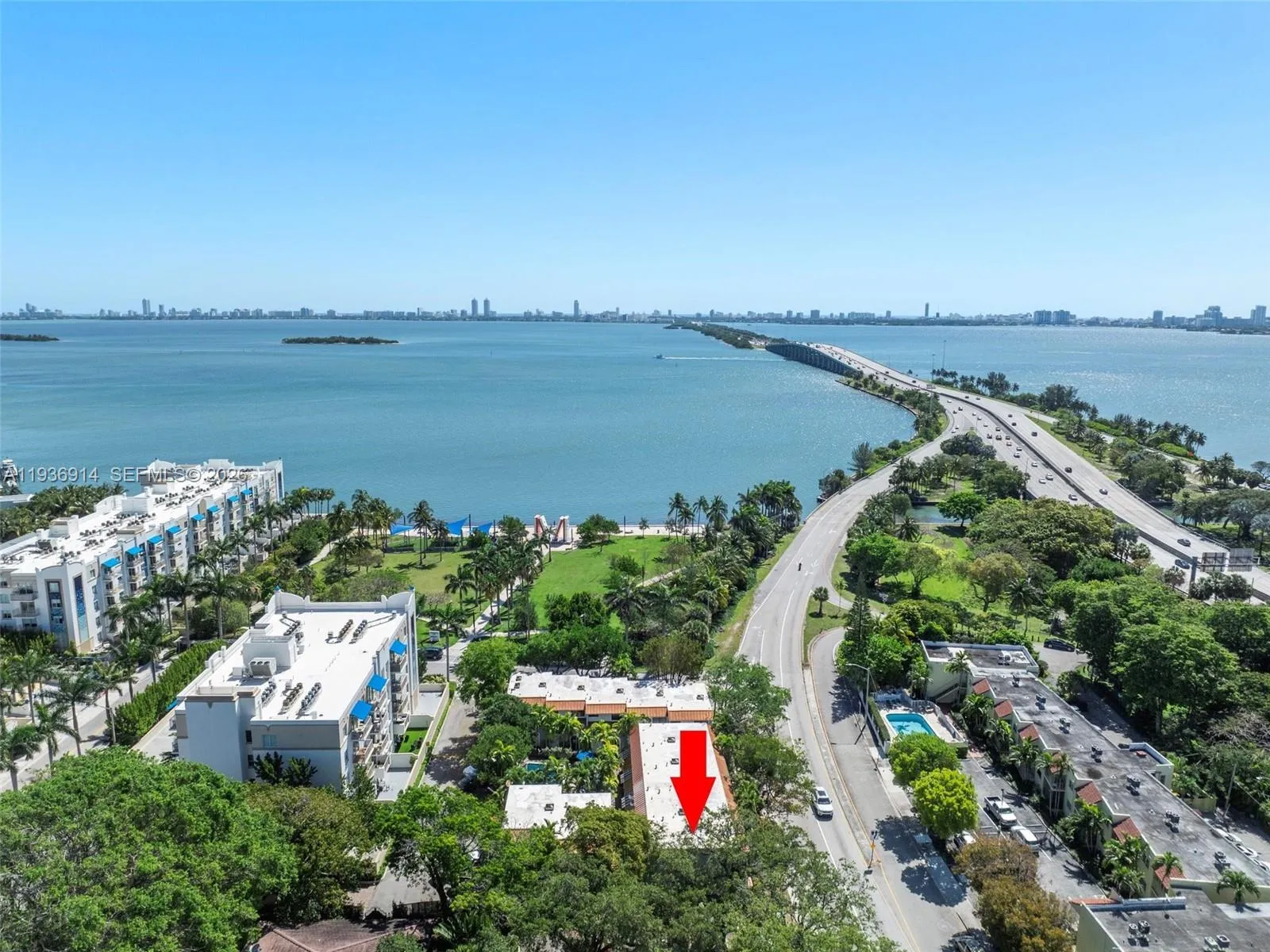 523 NE 38th St # 6, Miami FL 33137
