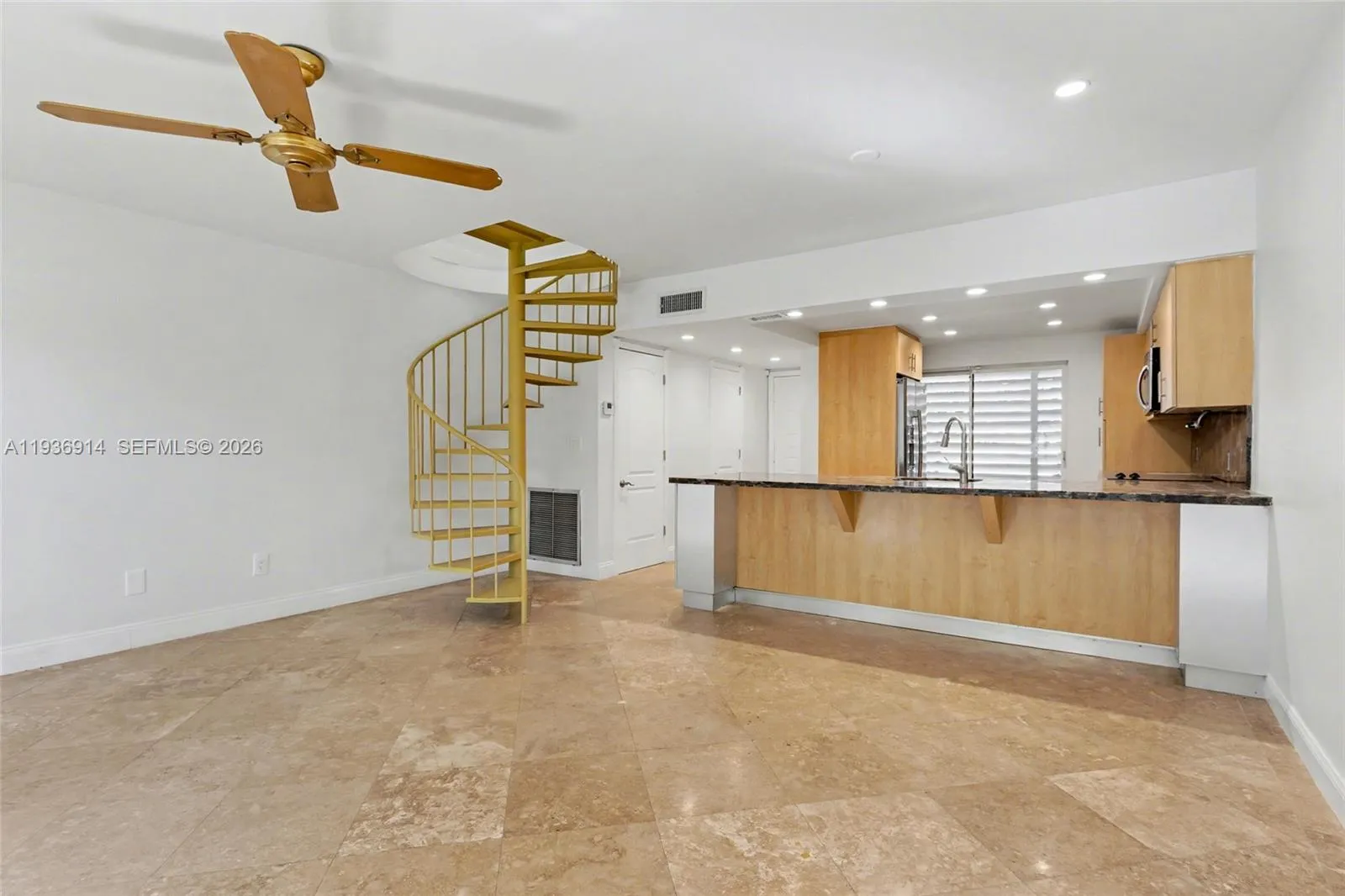523 NE 38th St # 6, Miami FL 33137