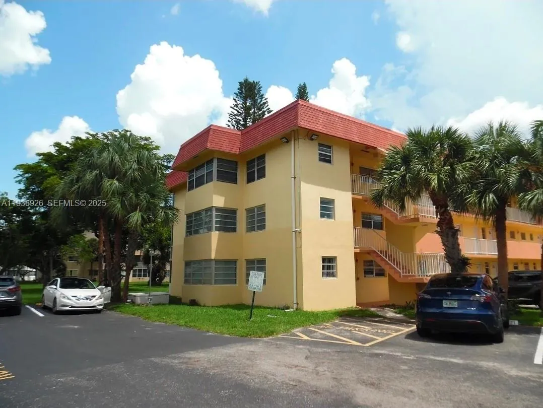 1540 NE 191st St # 145, Miami FL 33179
