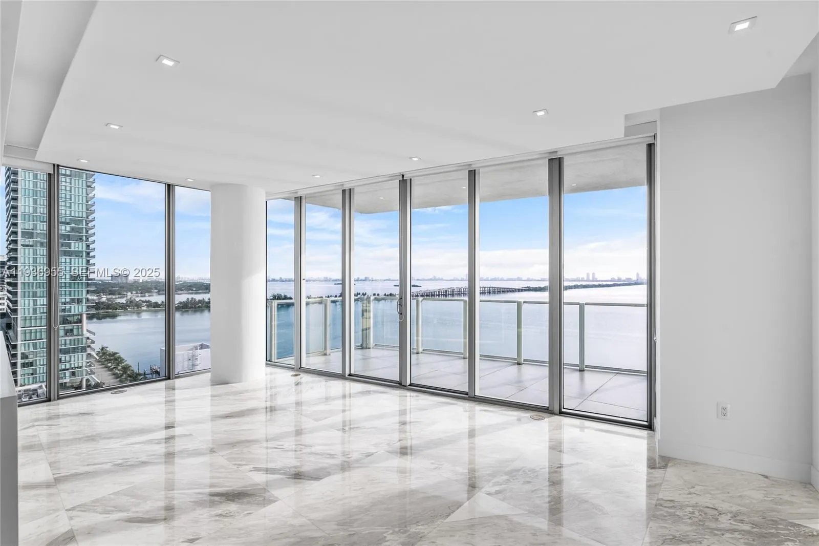2900 NE 7th Ave # 1402, Miami FL 33137