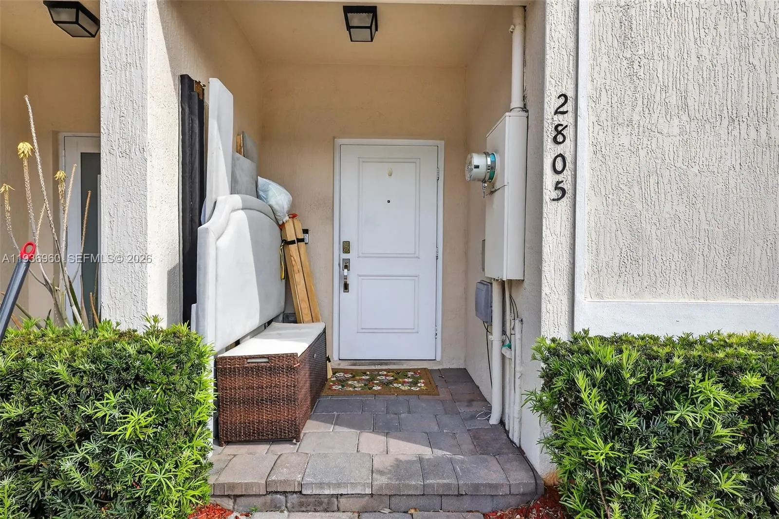 2805 NW 180th St, Miami Gardens FL 33056