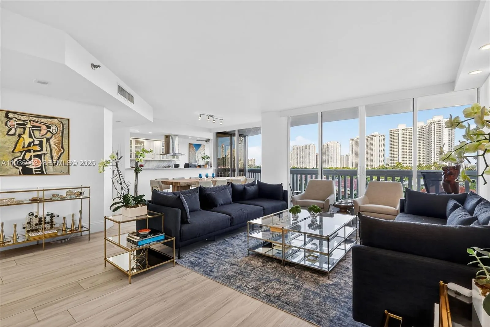 1000 Island Blvd # 707, Aventura FL 33160