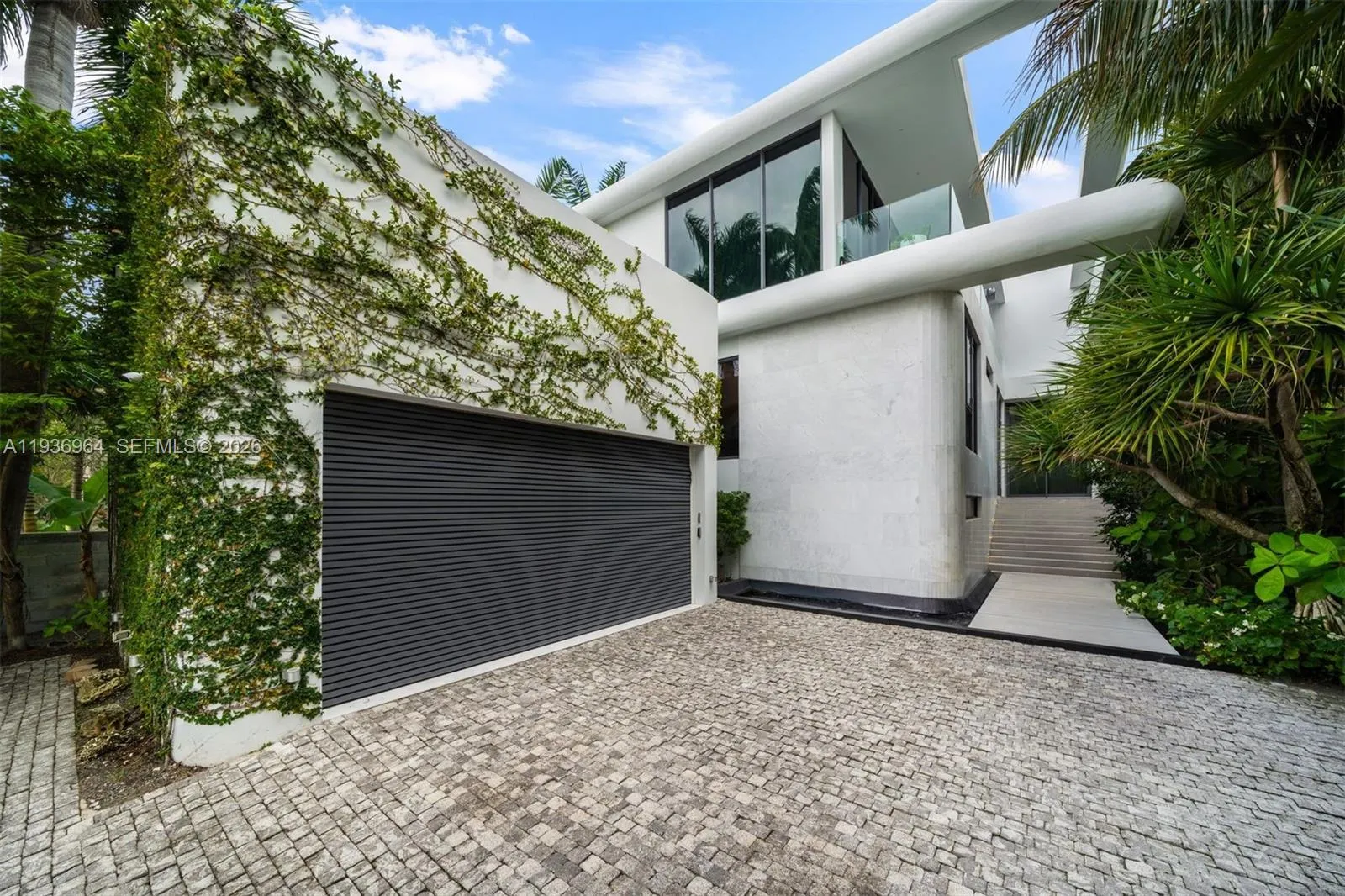503 E Dilido Dr, Miami Beach FL 33139