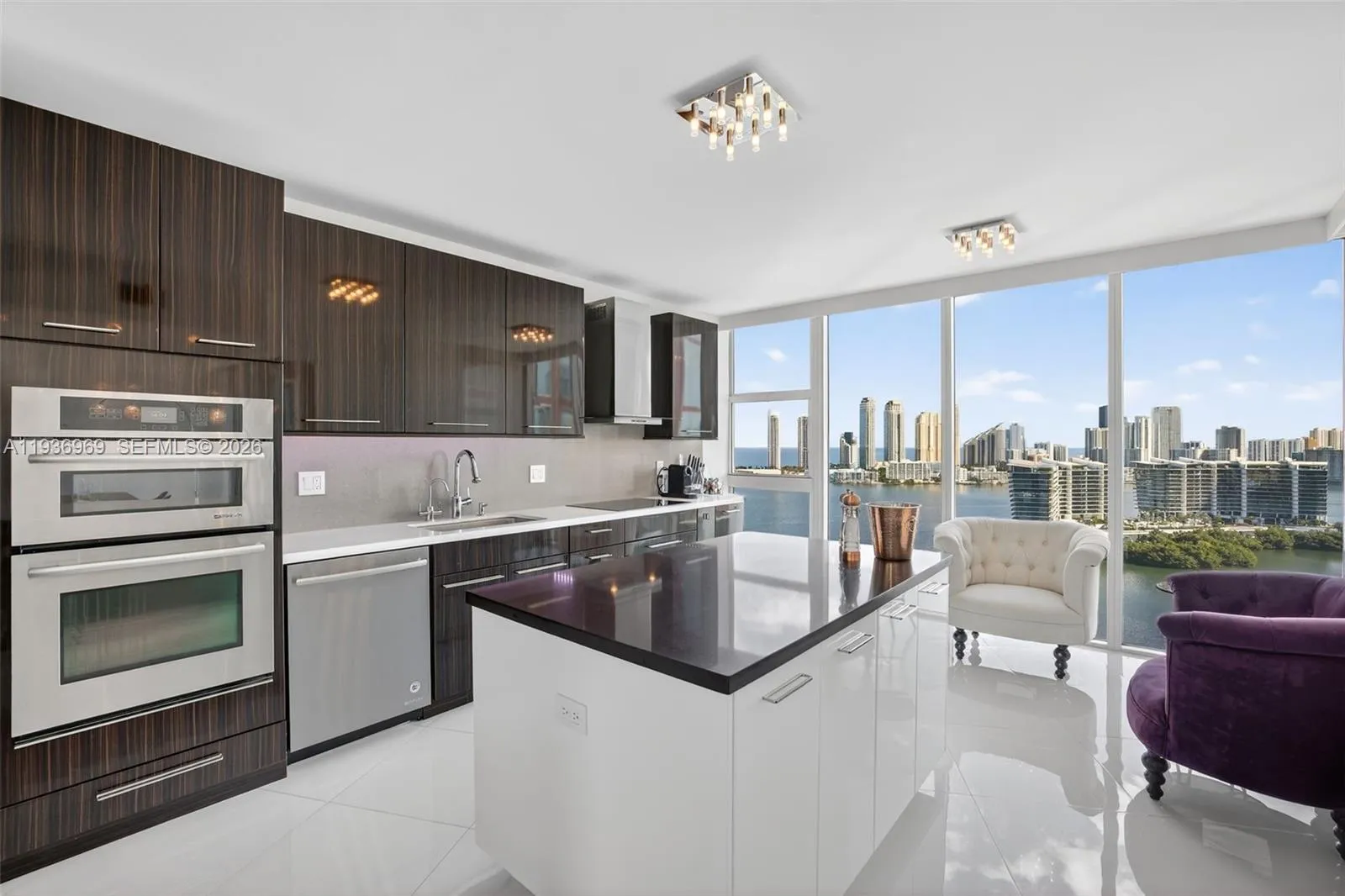3370 Hidden Bay Dr # 2711, Aventura FL 33180