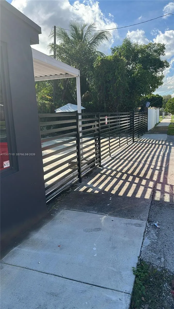 4340 NW 7th Ave, Miami FL 33127