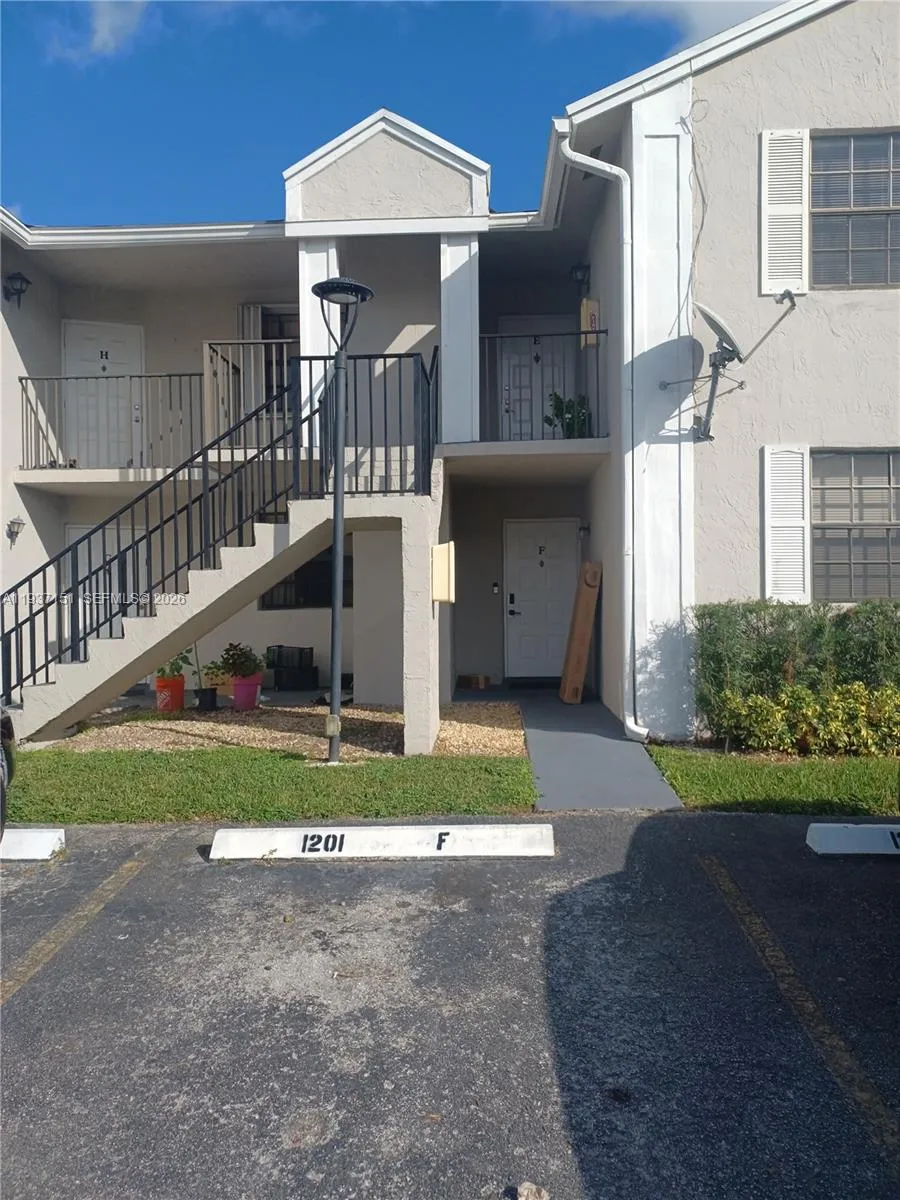 1201 N Liberty Ave # 1201E, Homestead FL 33034