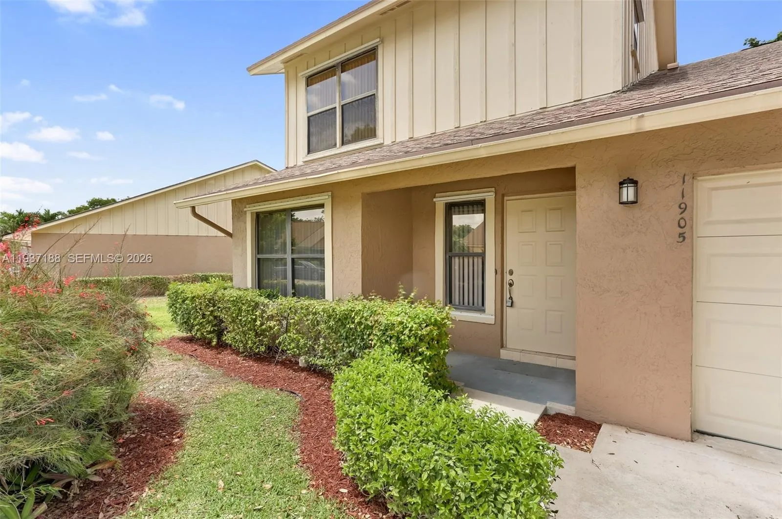 3 bedroom 2 bath for sale at 11905 Donlin Dr, Wellington FL 33414