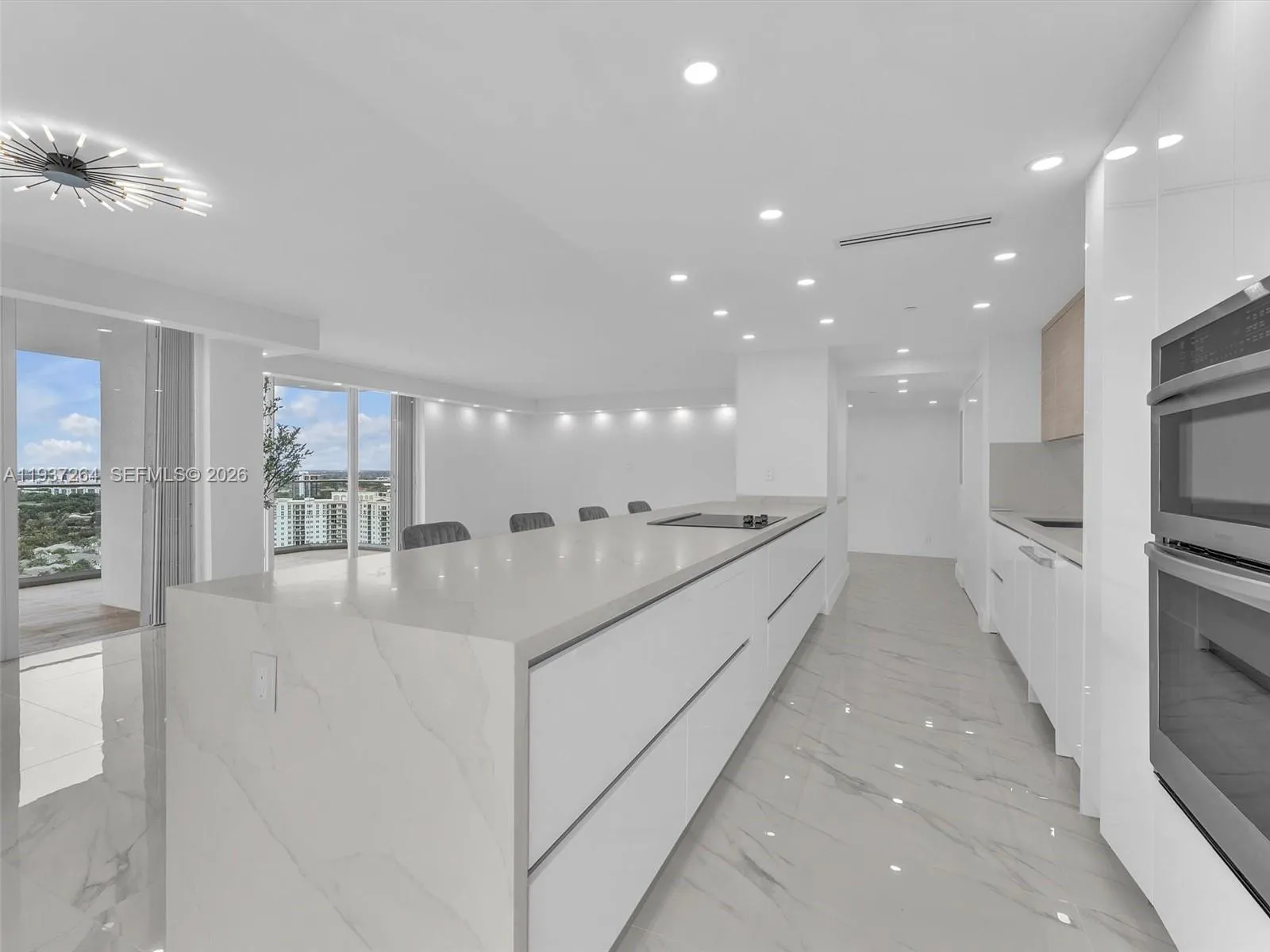 3 bedroom 2 bath Residential for sale at 19707 Turnberry way # 25D, Aventura FL 33180