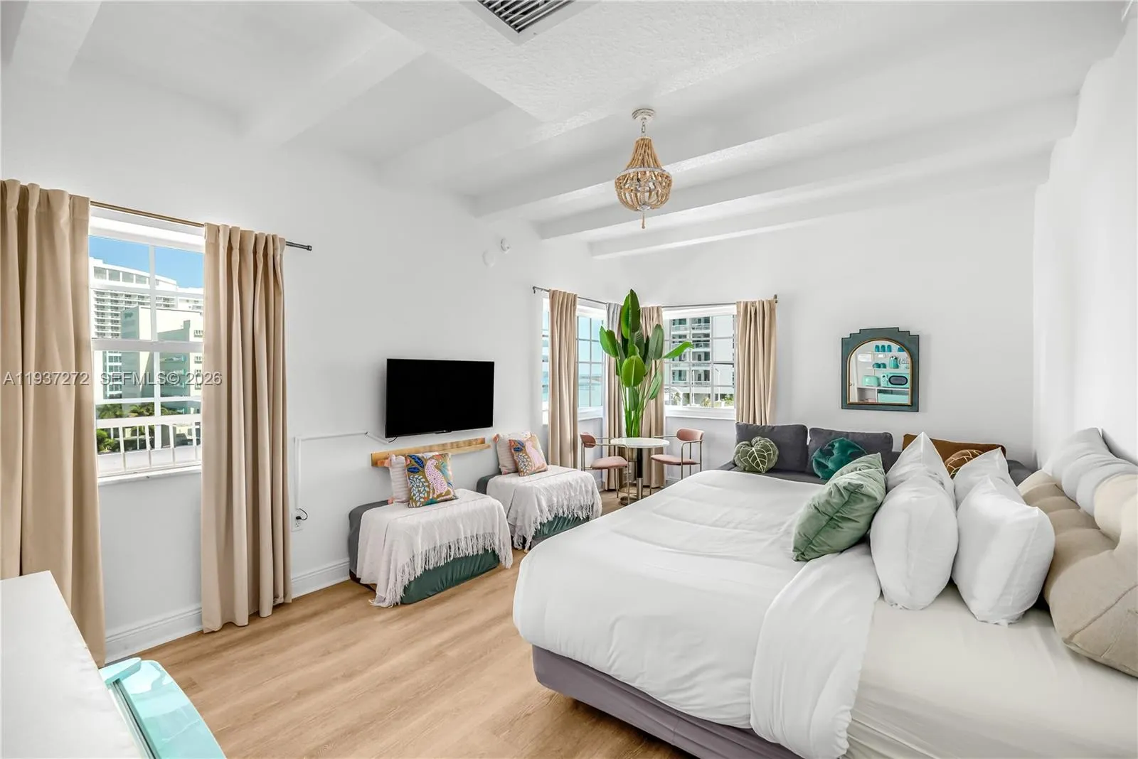 4130 Collins Ave # 703, Miami Beach FL 33140