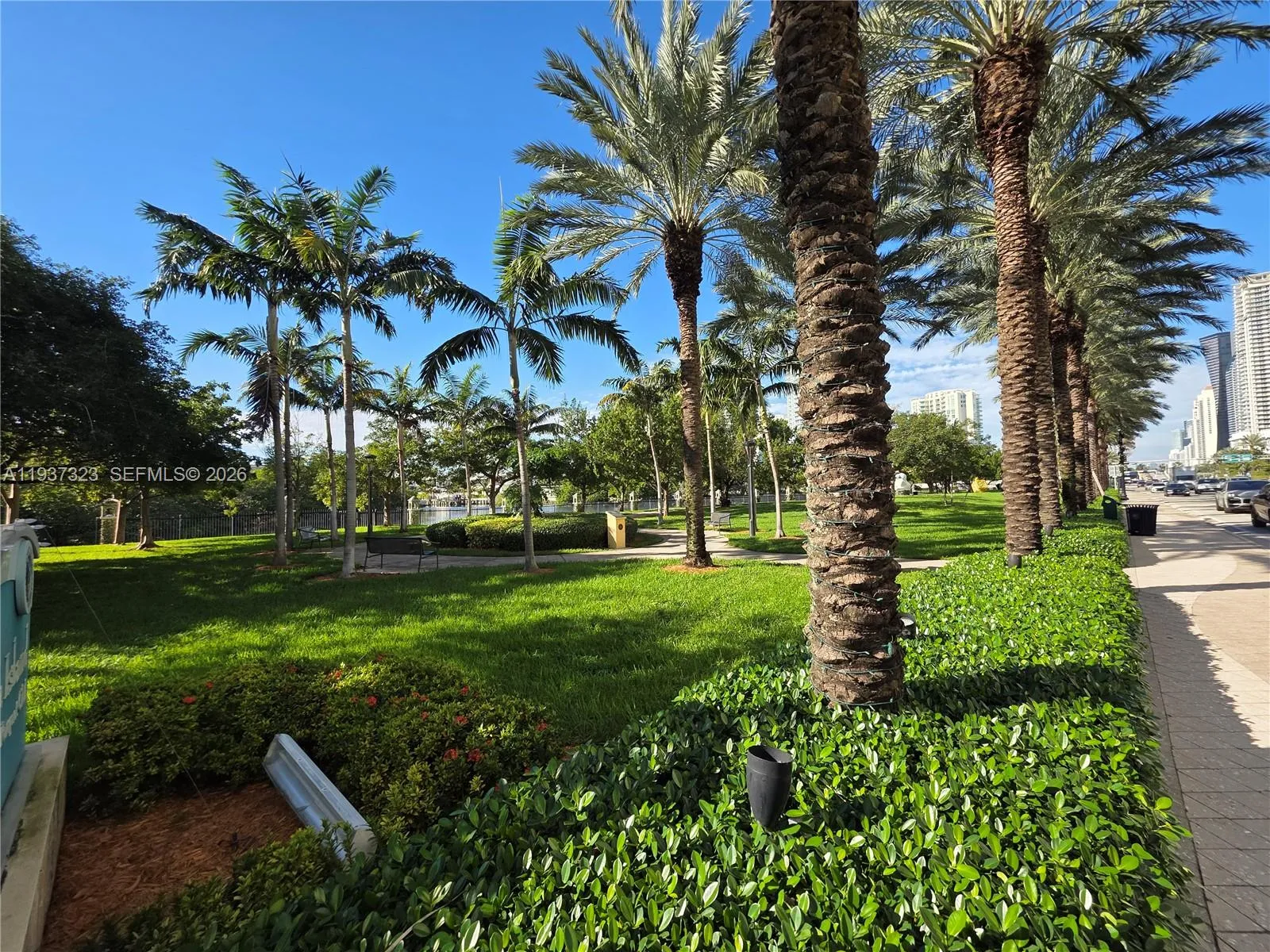 310 Poinciana Dr # 802, Sunny Isles Beach FL 33160
