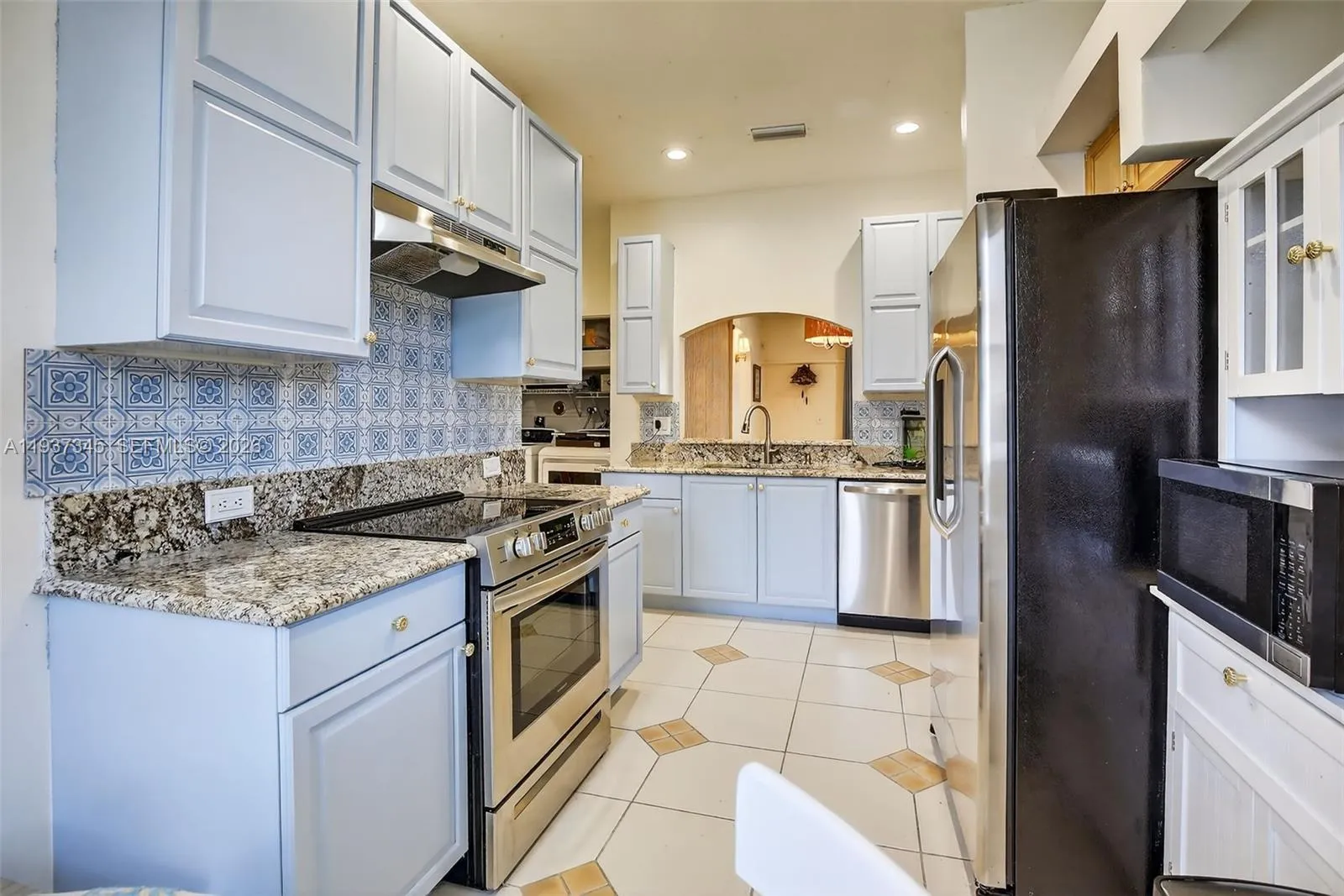 13174 NW 9th Ct, Pembroke Pines FL 33028