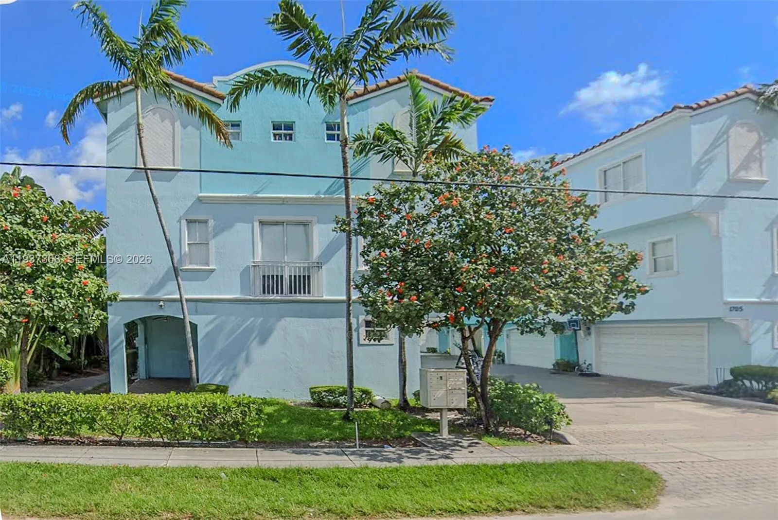 3 bedroom 2 bath Residential for sale at 1705 Johnson St # B, Hollywood FL 33020