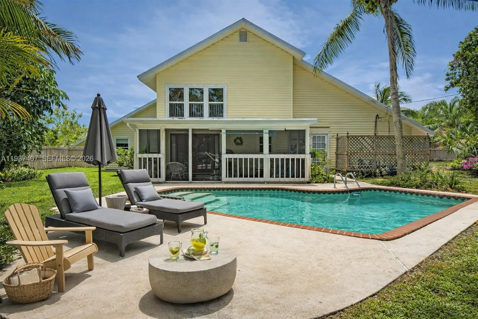 4 bedroom 2 bath Residential for sale at 8075 SE Palm St, Hobe Sound FL 33455