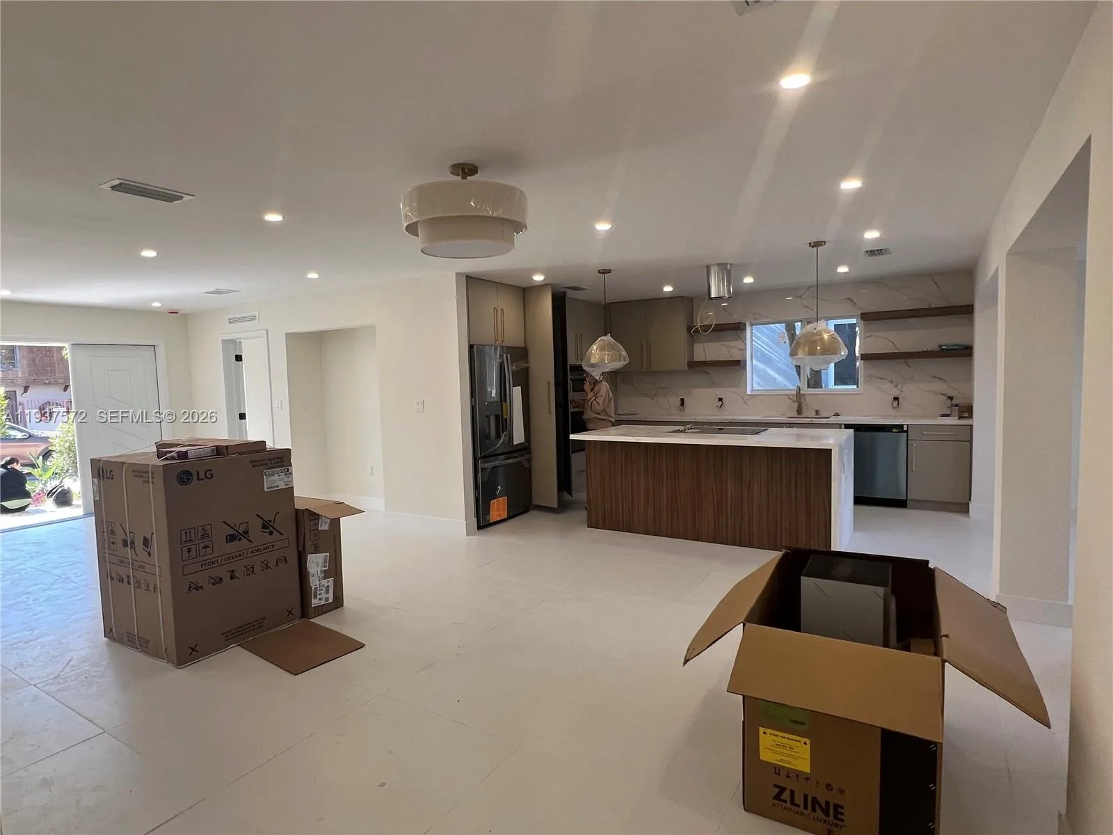 2315 NW 3rd St, Miami FL 33125