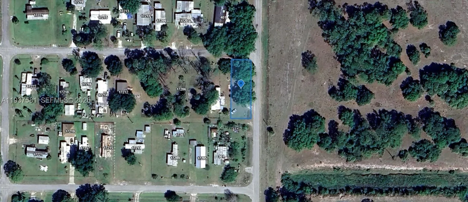 for sale at 323 Jordan Ter, Okeechobee FL 34974