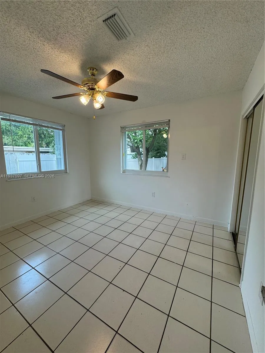 2311 SW 58th Ave, Miami FL 33155