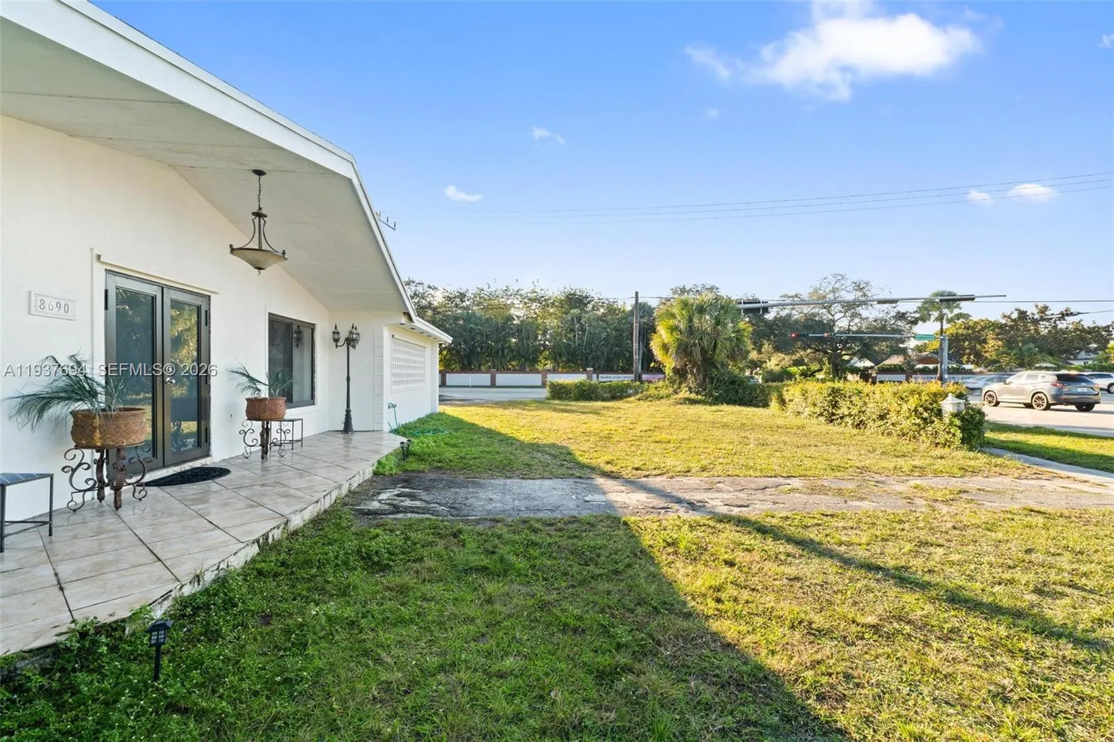 8690 SW 104th St, Miami FL 33156