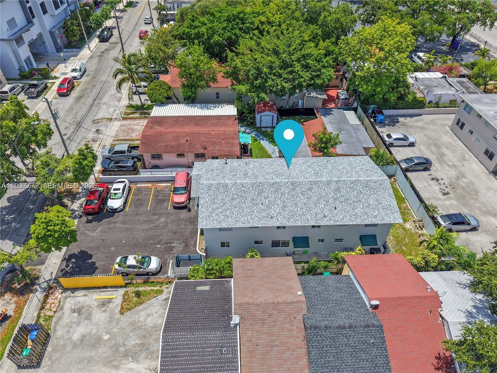 1621 NW 16th St, Miami FL 33125