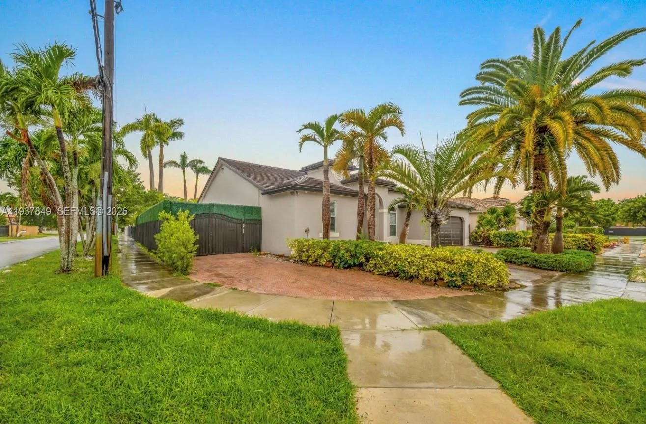 3190 SW 133rd pl, Miami FL 33175