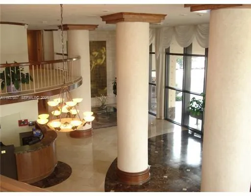 10185 Collins Ave, Bal Harbour FL 33154