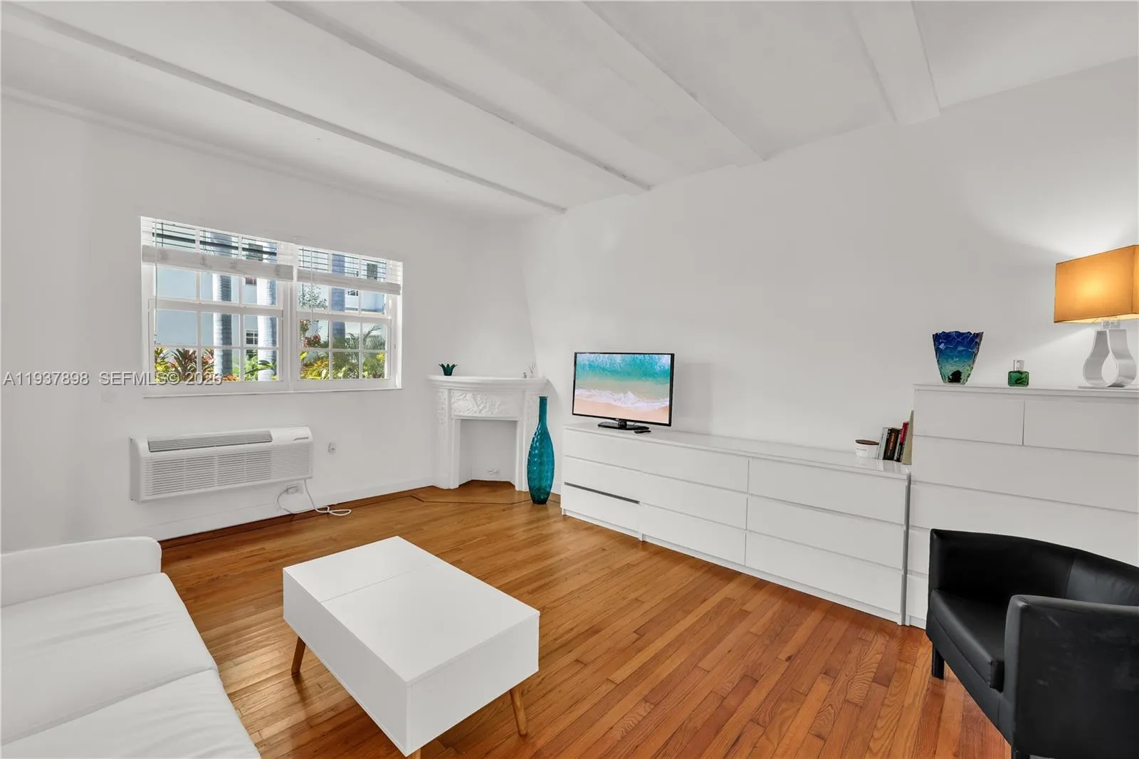 439 15th St # 2, Miami Beach FL 33139