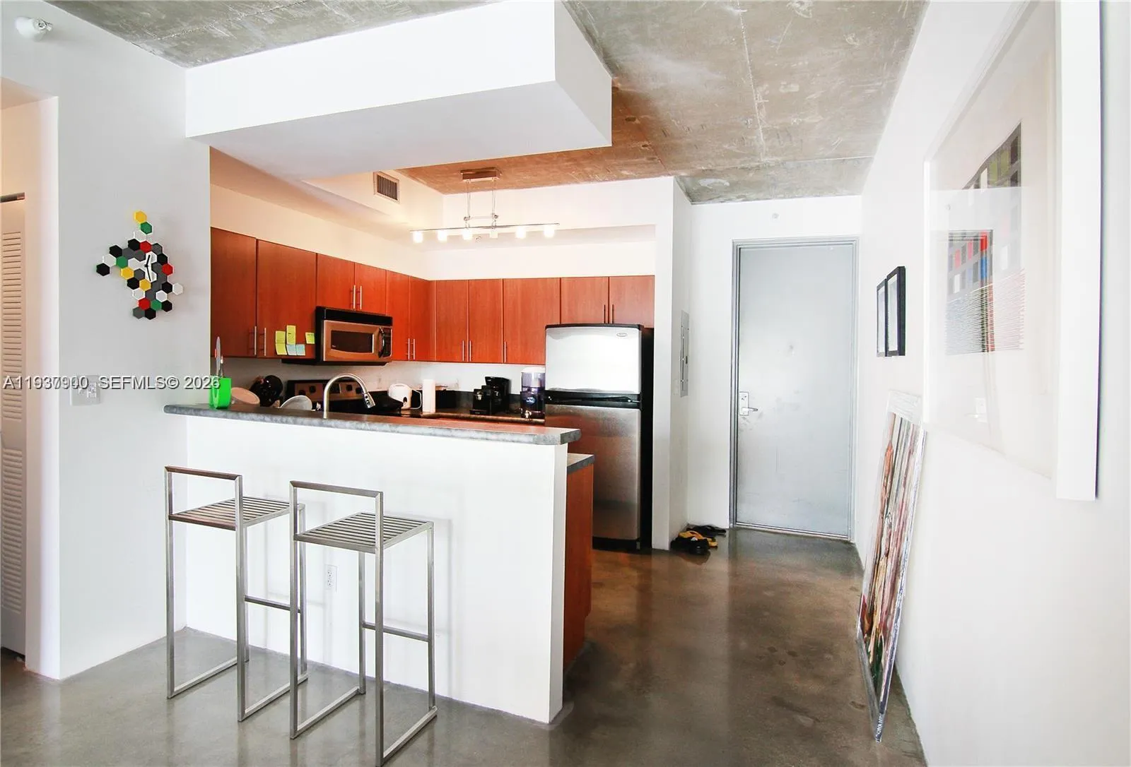 2 bedroom 2 bath for sale at 455 NE 25th St # 407, Miami FL 33137