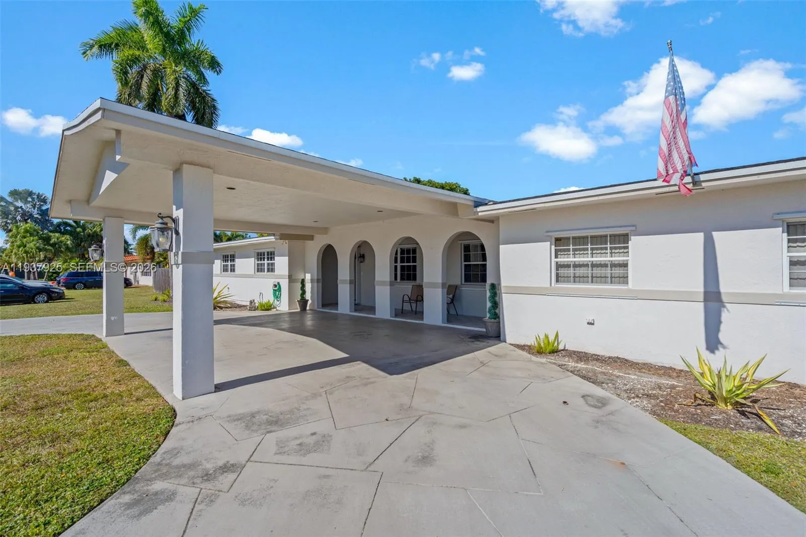 12805 SW 193rd Ter, Miami FL 33177