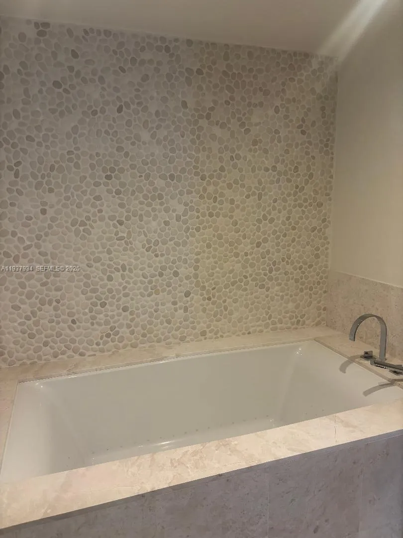 17121 Collins Ave # 3101, Sunny Isles Beach FL 33160
