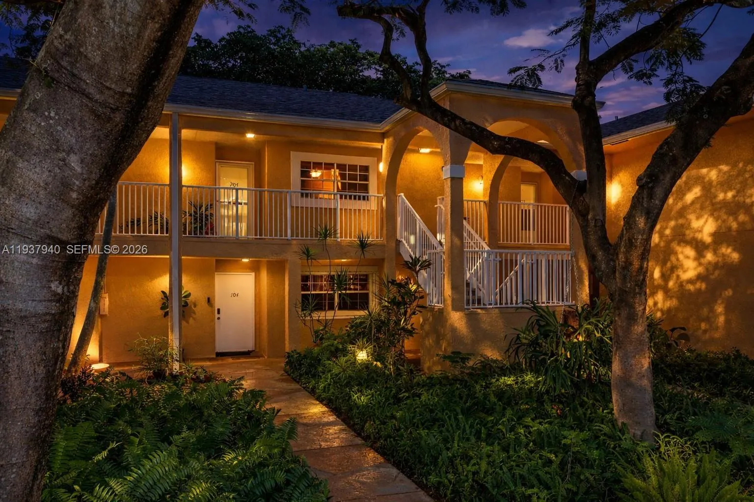 2 bedroom 2 bath for sale at 401 SE 10th St # B205, Dania Beach FL 33004