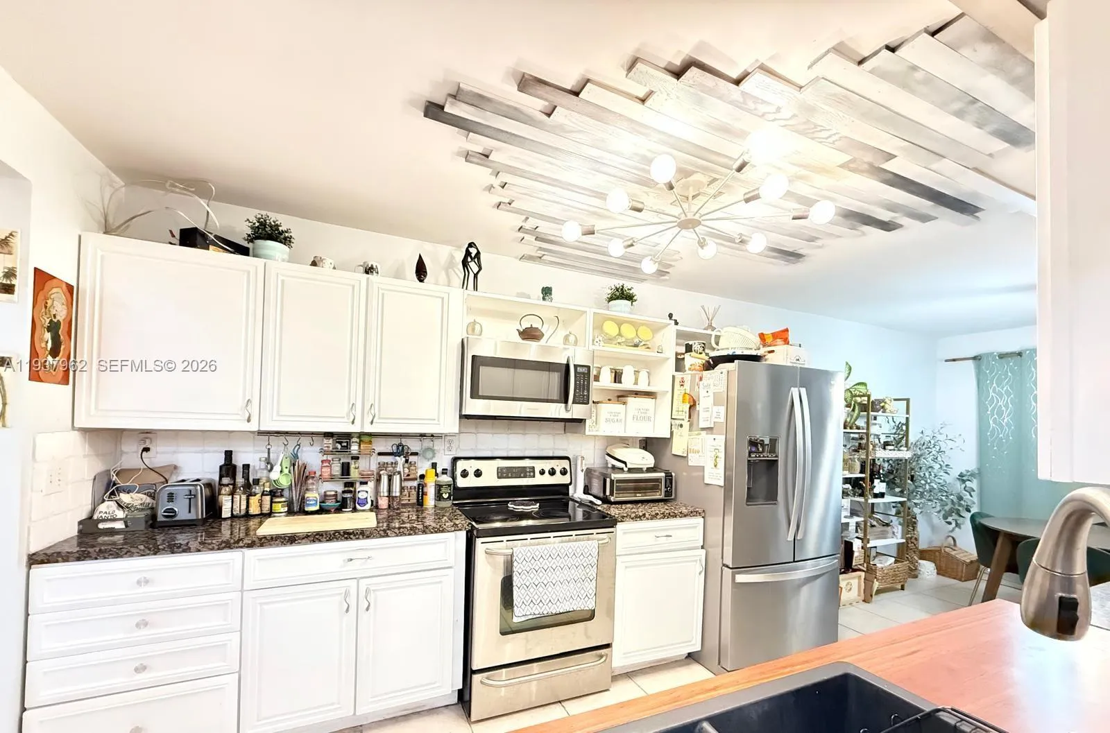 4 bedroom 2 bath for sale at 3330 Atlanta St # 14C, Hollywood FL 33021