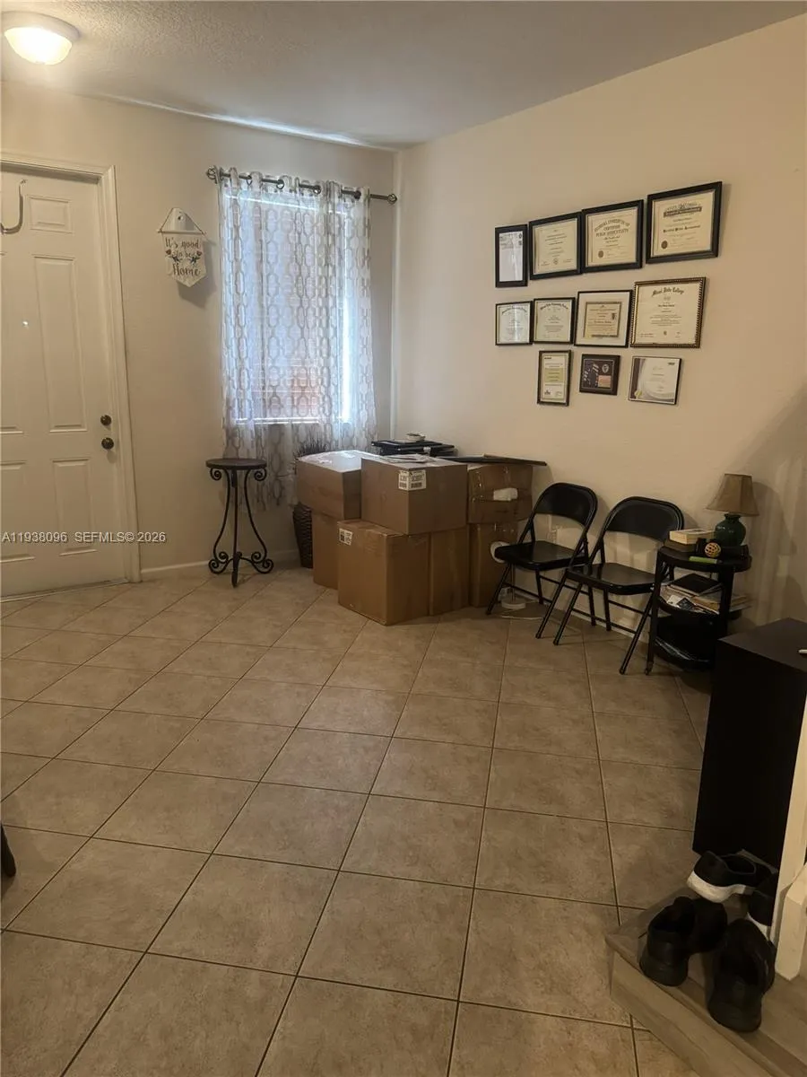 21115 NW 14th Pl # 2, Miami Gardens FL 33169