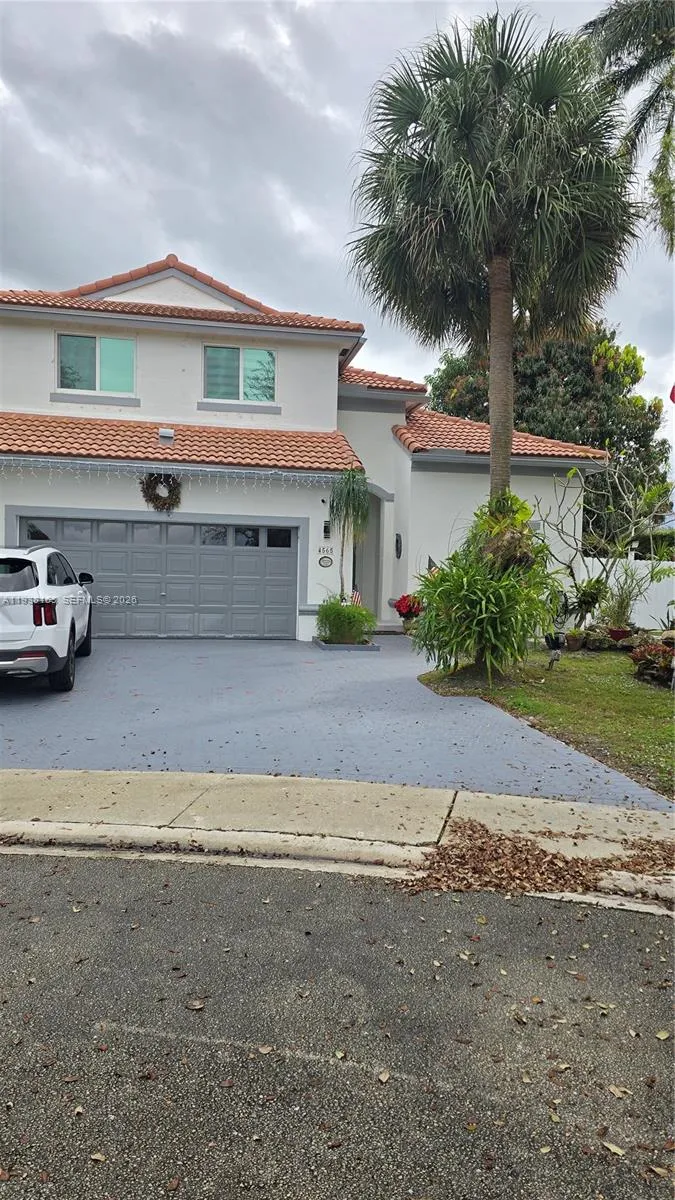4 bedroom 3 bath for sale at 4565 SW 153rd Ave, Miramar FL 33027