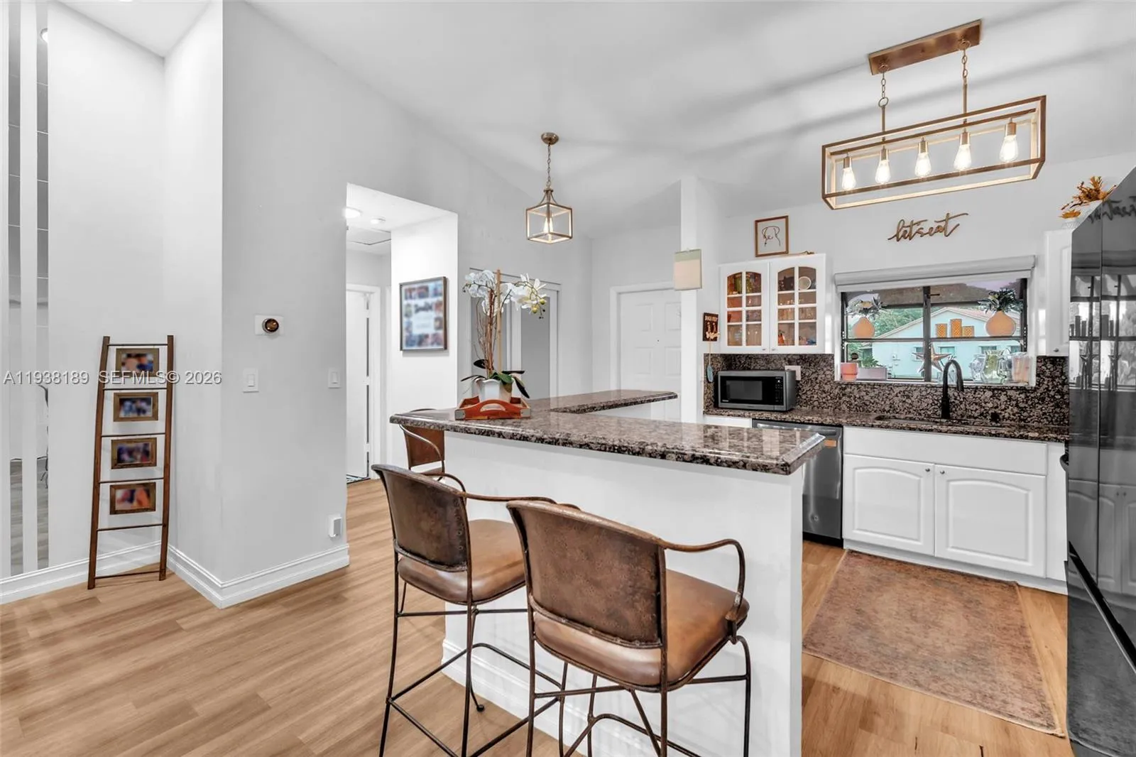 7702 NW 60th St, Tamarac FL 33321