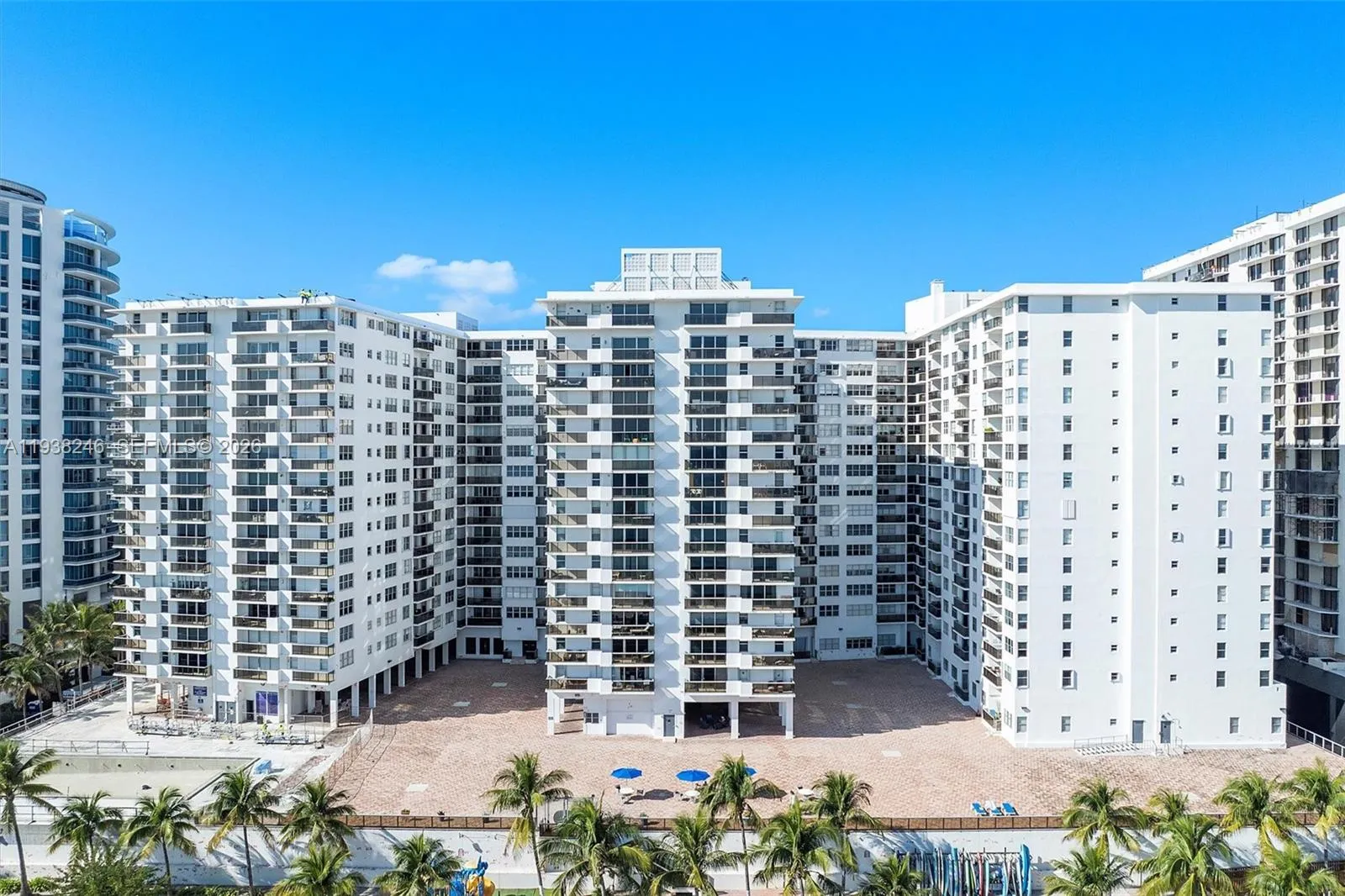 6039 Collins Ave # 1104, Miami Beach FL 33140