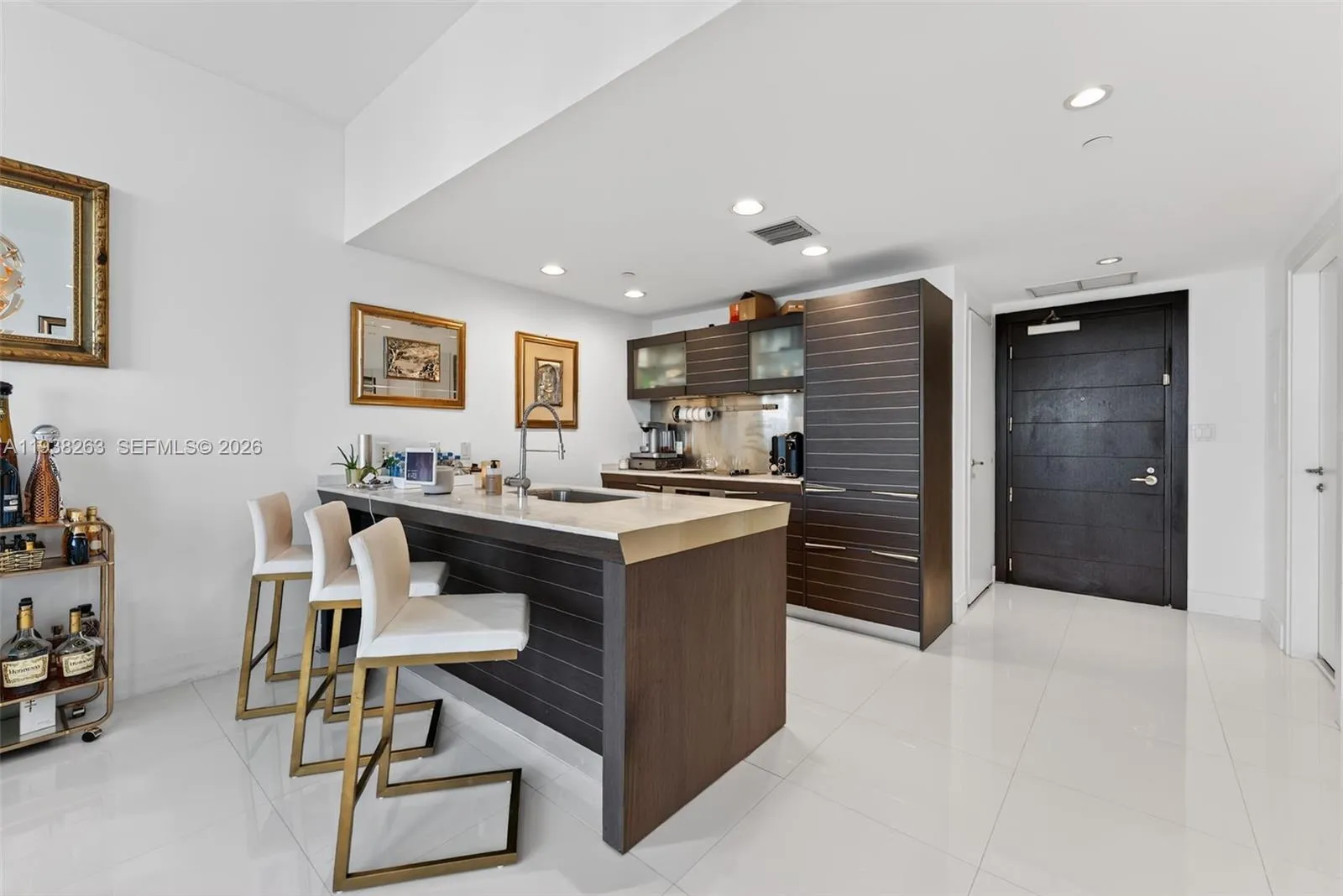 200 Biscayne Boulevard Way # 4414, Miami FL 33131