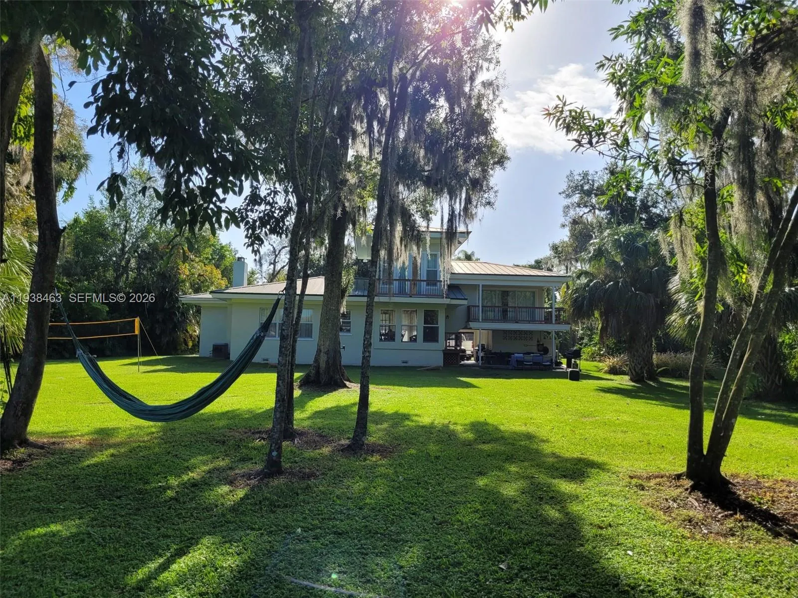 2 bedroom 2 bath Residential for sale at 671 Live Oak Ln, La Belle FL 33935